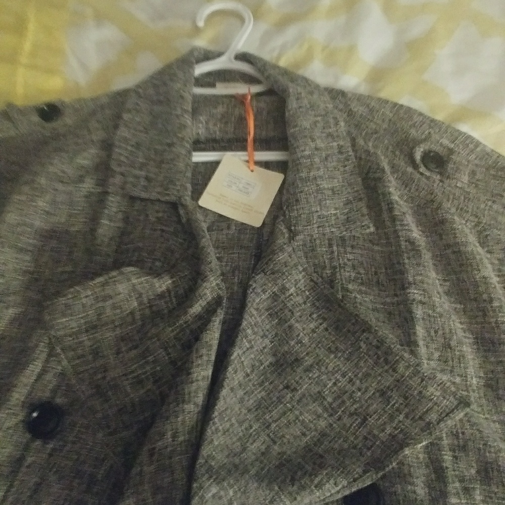 Black/Gray Jacket/Cardigan - Picture 5 of 5